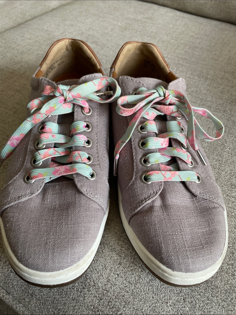 Aetrex Women's Taupe/Grey Canvas Sneakers with Cherry Blossom design laces